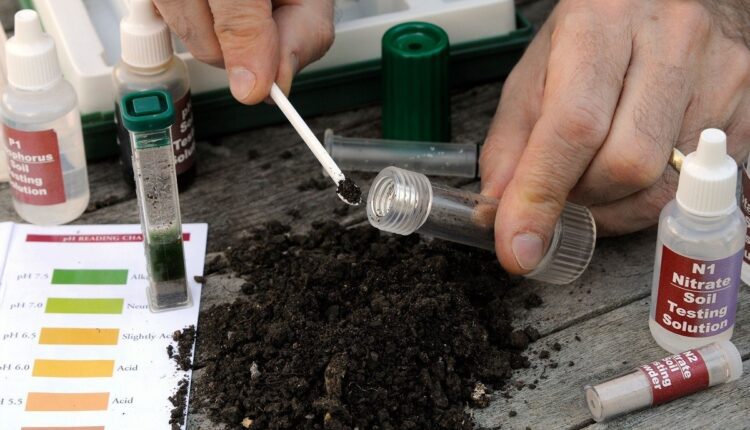 मिट्टी की जाँच (Soil Testing)